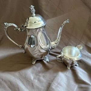 Vintage F.B ROGERS Silver plated Teapot and Creamer Set